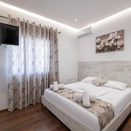 Bed & Breakfast Irdi *