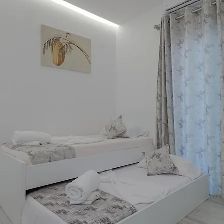 Irdi Oda ve Kahvaltı