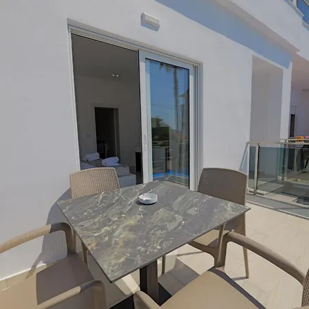 Irdi Couette-café 4*